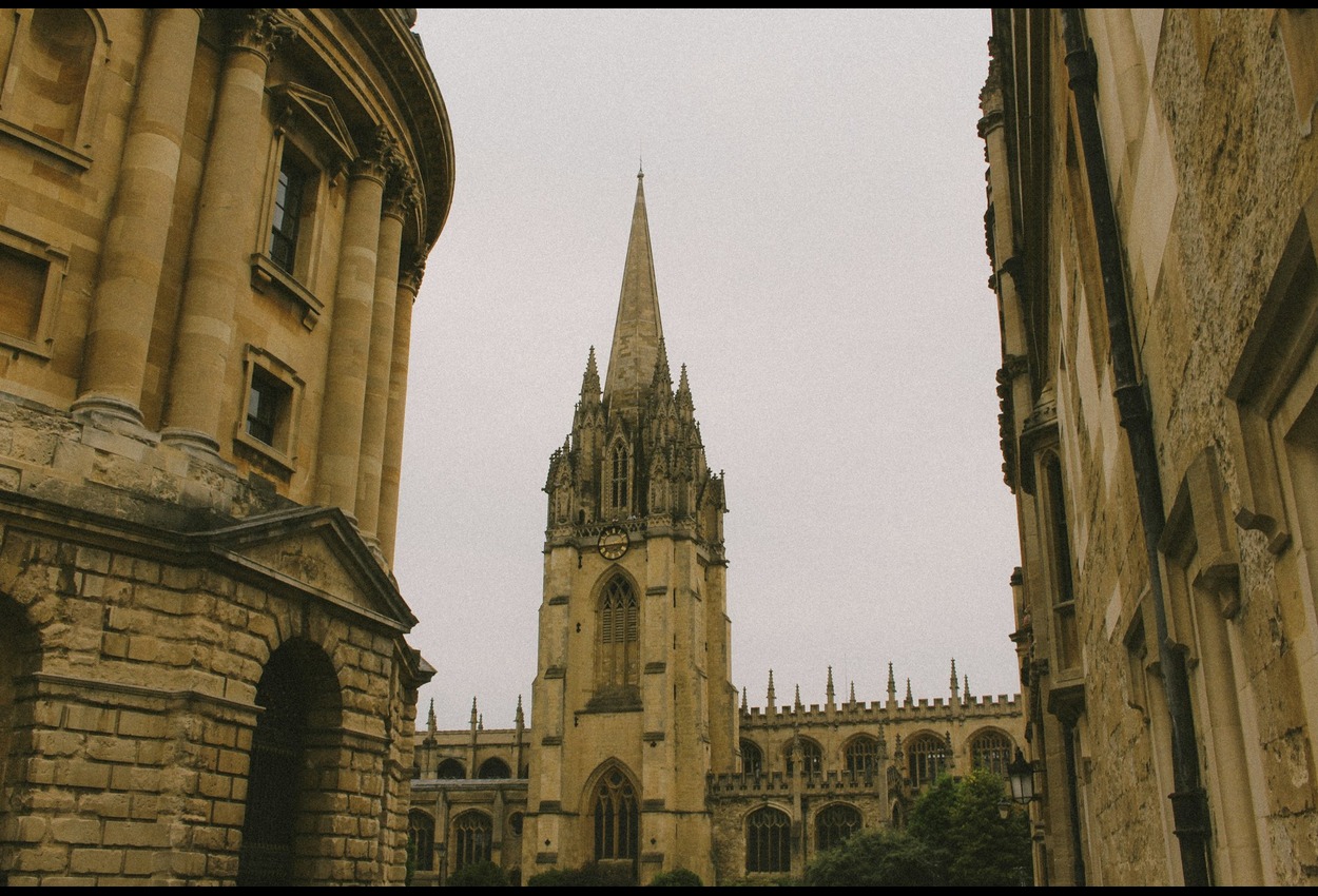 Rowdy Oxford Integris: The Hidden Meaning Behind the Rising Concept